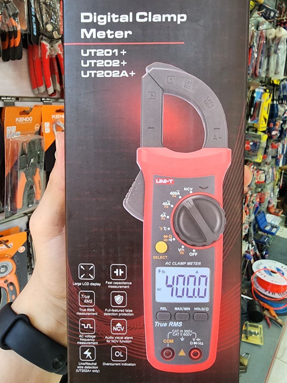 كلامب امبير ديجيتال متعدد القراءات UT202A+ من UNI-T - الصورة 3
